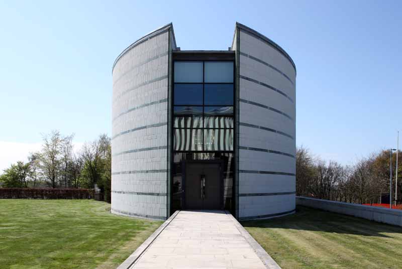 Daytime external view of the Ruskin Library